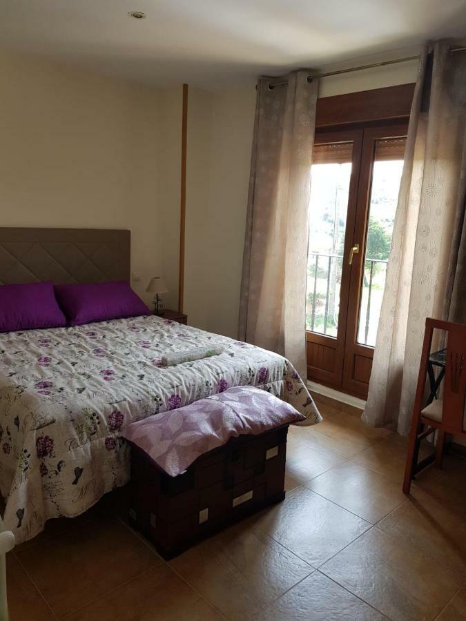 La Oliva Hotel Orena Eksteriør billede